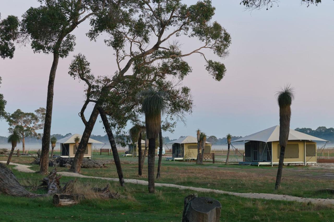 Willow Wood Glamping Retreat Broadwater Buitenkant foto