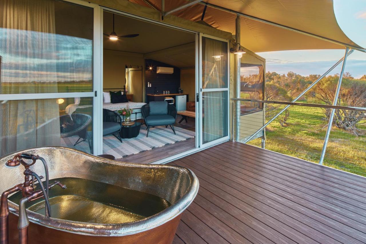 Willow Wood Glamping Retreat Broadwater Buitenkant foto