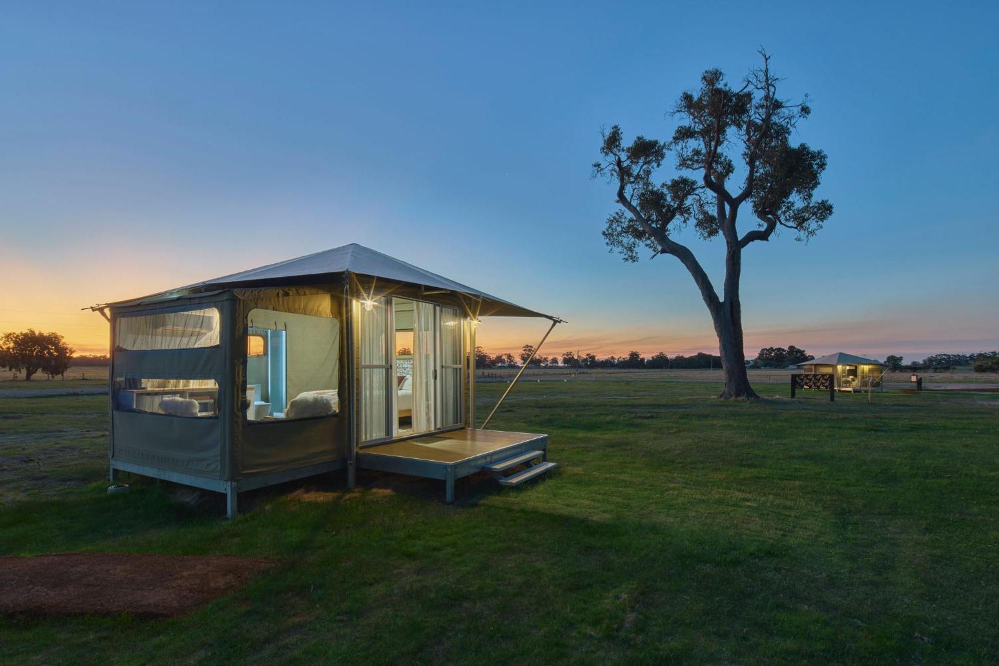 Willow Wood Glamping Retreat Broadwater Buitenkant foto